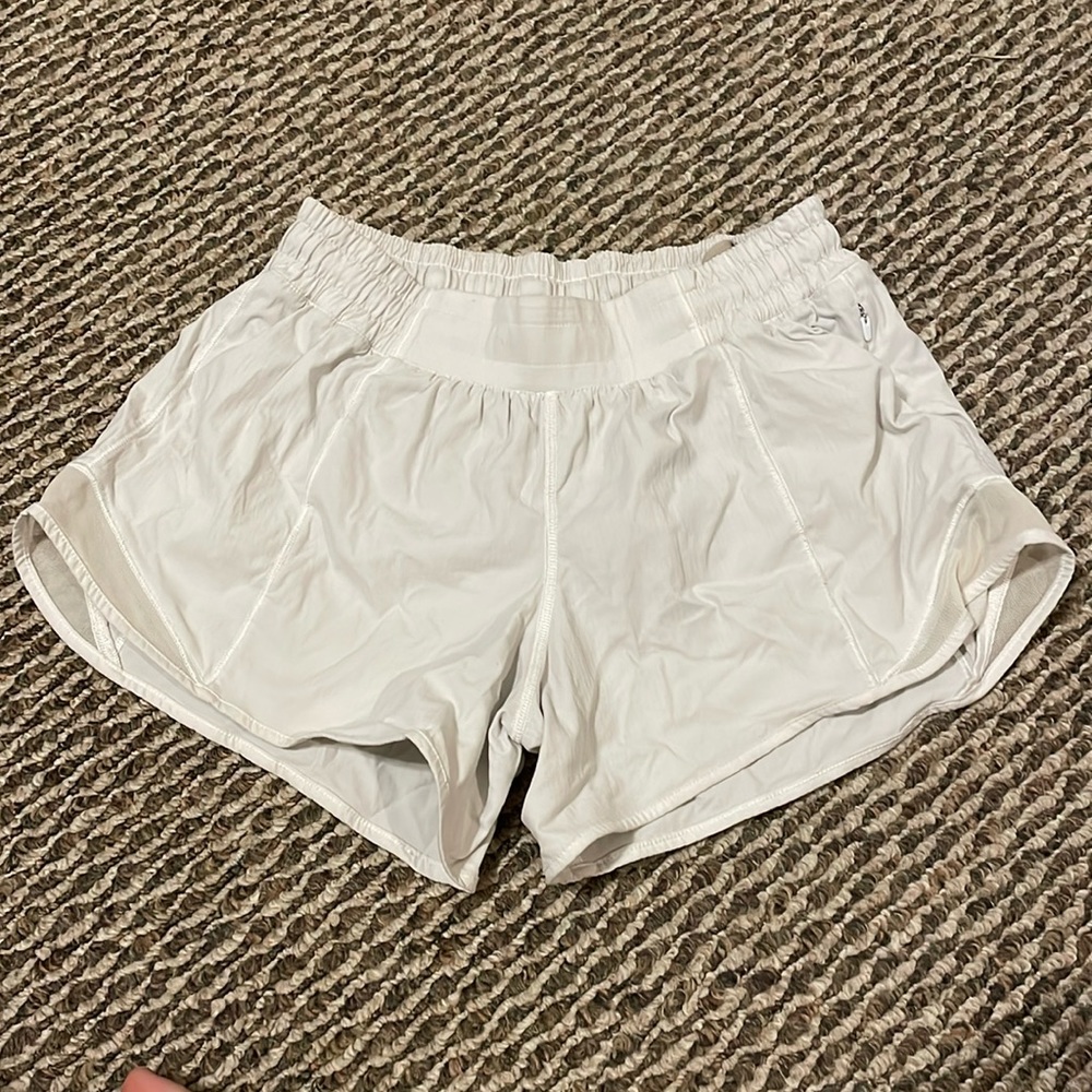 Lululemon Hotty Hot Short 4” Inseam